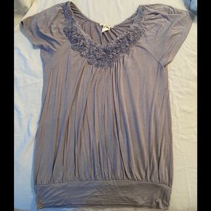 Gray Short Sleeve One Clothing Blouse (Size M)